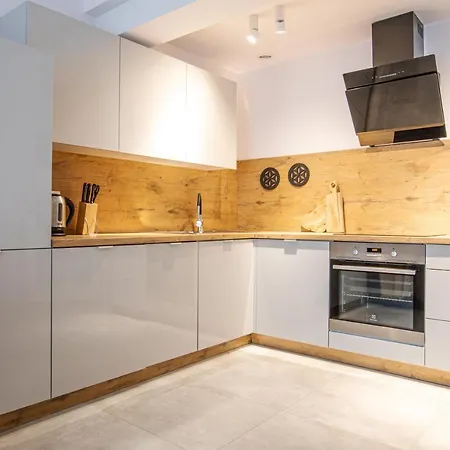 Apartment Droga Na Bystre 5b/8